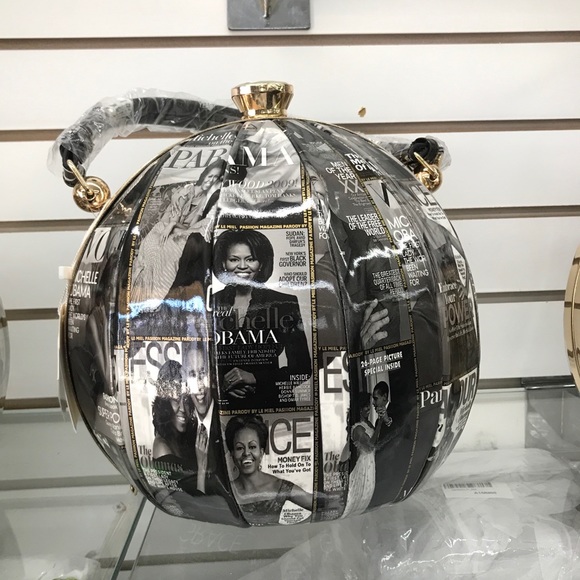Obama Ball Handbag - Picture 2 of 2